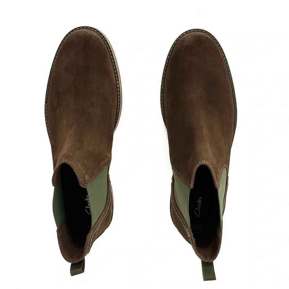 Clarks brand style